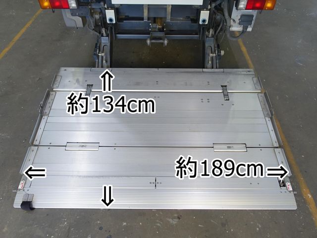 MITSUBISHI CANTER 2013 Image 31