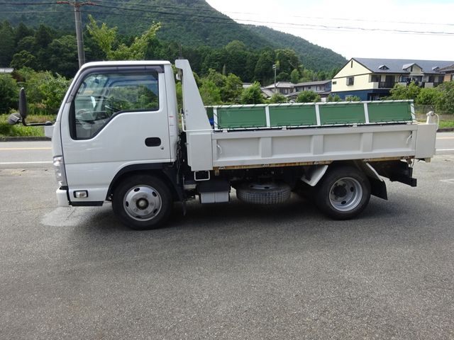 ISUZU ELF 2023 Image 31