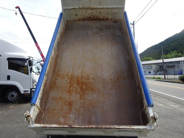 ISUZU ELF 2023 Image 31