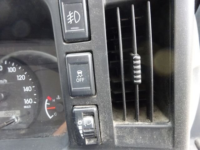 ISUZU ELF 2023 Image 31