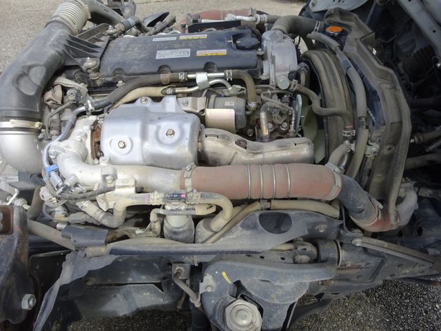 ISUZU ELF 2023 Image 31