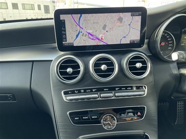 MERCEDES BENZ C CLAS 2018 Image 31