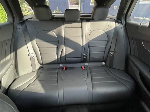 MERCEDES BENZ C CLAS 2018 Image 31