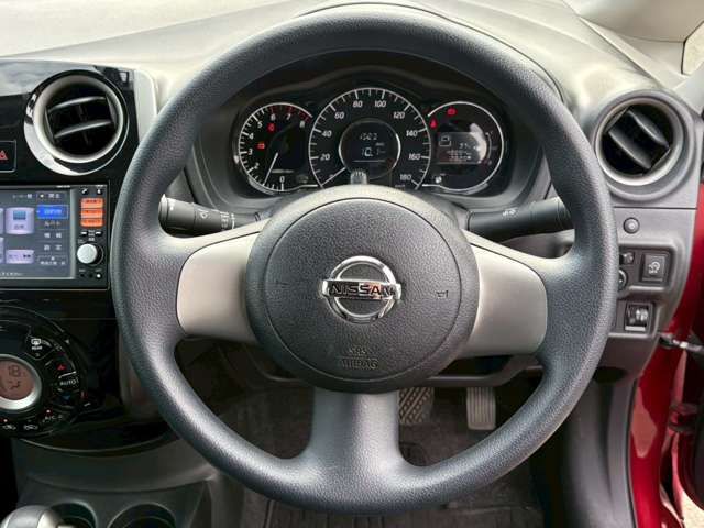 NISSAN NOTE 2013 Image 31