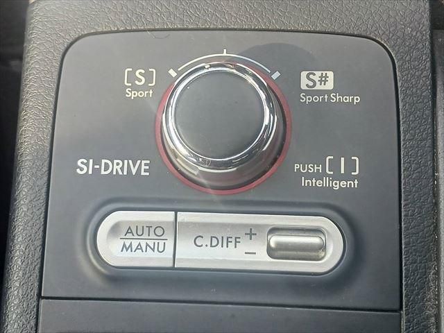 SUBARU WRX STI 2014 Image 31