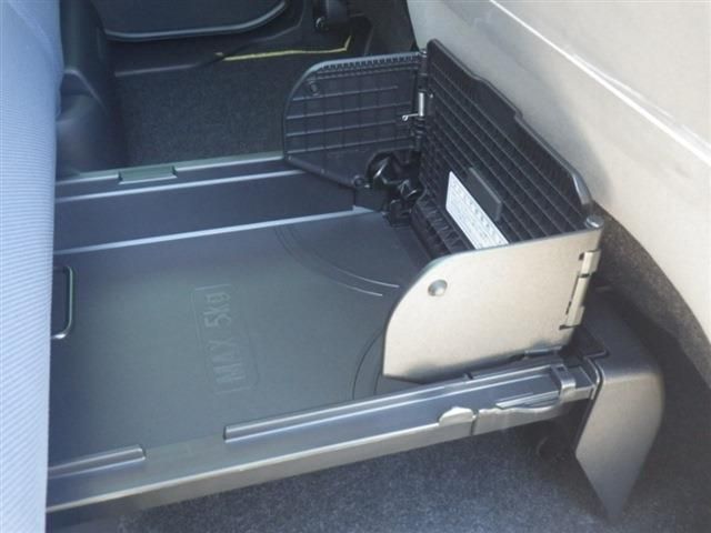 DAIHATSU MOVE CANBUS 4WD 2025 Image 31