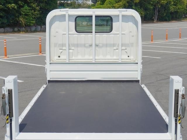 TOYOTA DYNA 2016 Image 31