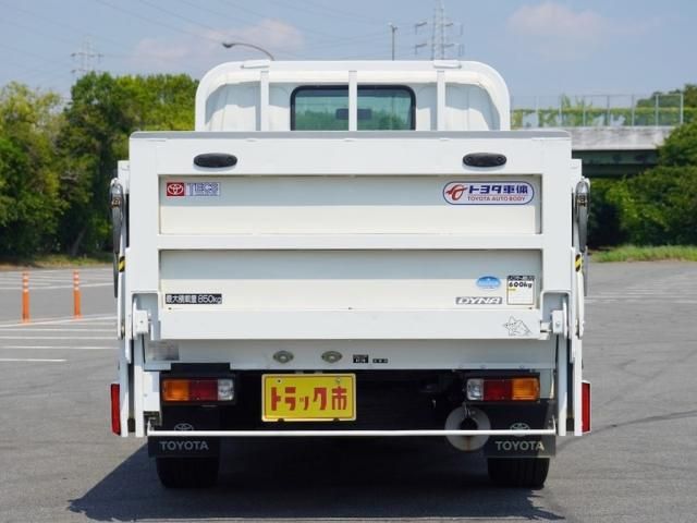 TOYOTA DYNA 2016 Image 31