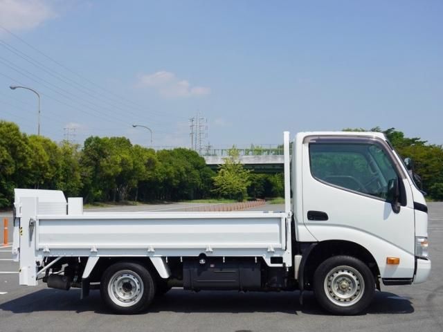 TOYOTA DYNA 2016 Image 31
