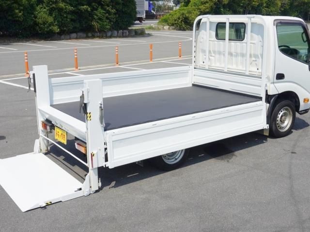 TOYOTA DYNA 2016 Image 31