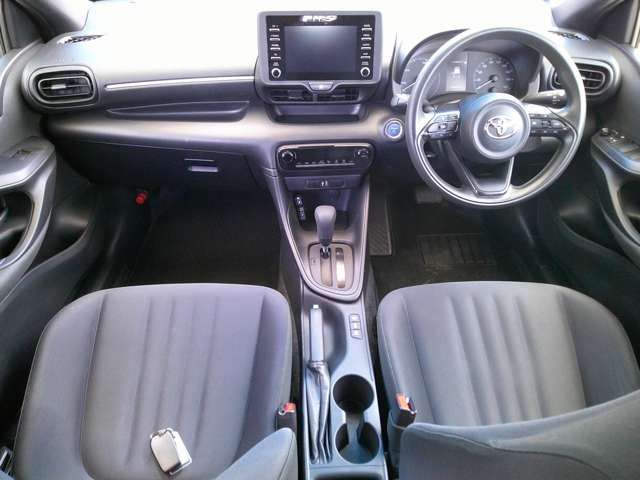 TOYOTA YARIS HYBRID 2021 Image 31