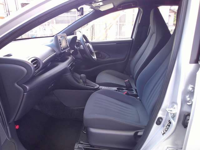 TOYOTA YARIS HYBRID 2021 Image 31