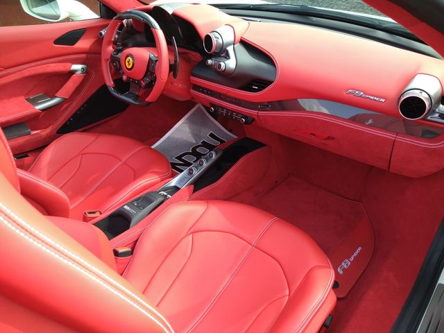 FERRARI F8 SPIDER 2022 Image 31