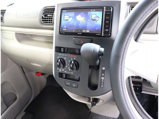 DAIHATSU TANTO 2016 Image 31