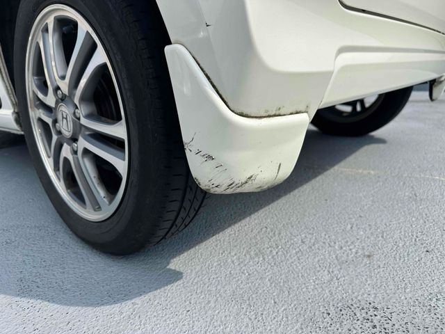 HONDA N BOX 2013 Image 31