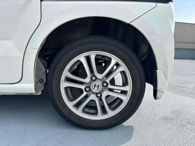 HONDA N BOX 2013 Image 31