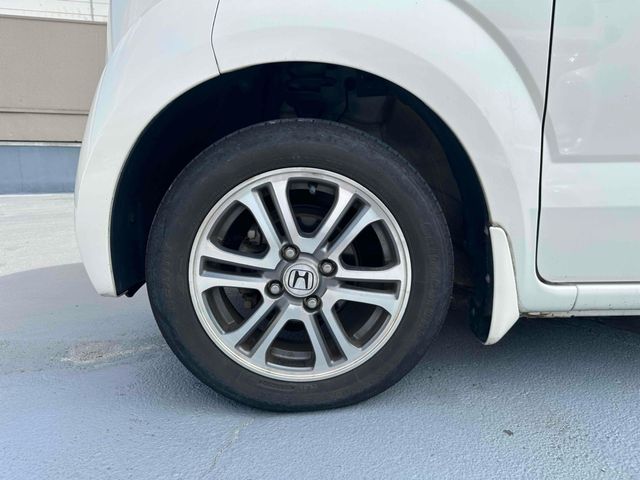 HONDA N BOX 2013 Image 31