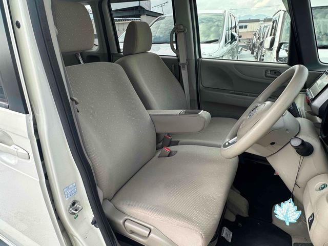 HONDA N BOX 2013 Image 31