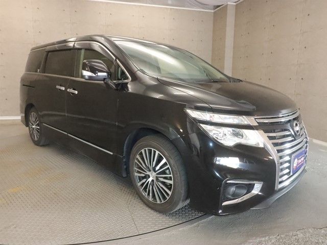 NISSAN ELGRAND 2017 Image 31