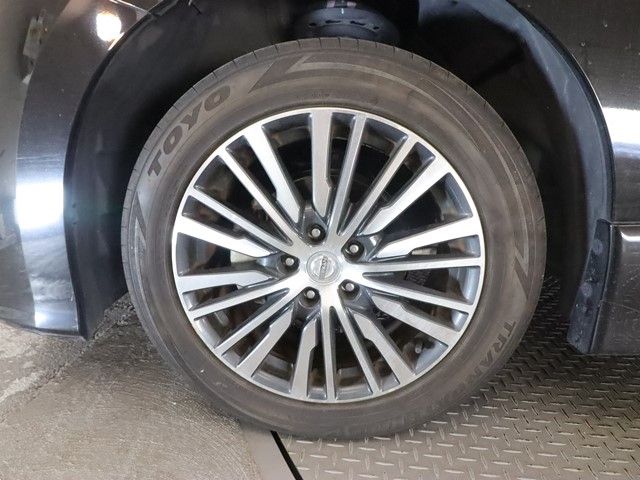 NISSAN ELGRAND 2017 Image 31