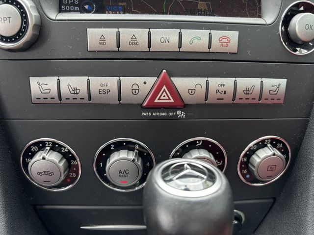 MERCEDES BENZ SLK CL 2006 Image 31