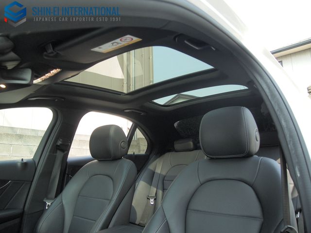 MERCEDES BENZ C CLAS 2019 Image 31