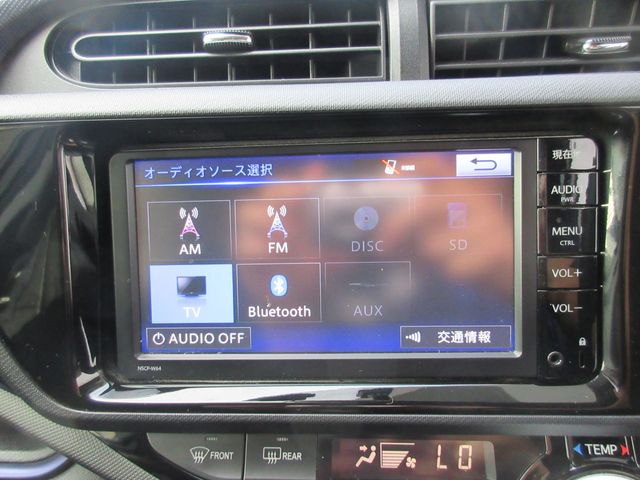 TOYOTA AQUA 2015 Image 31