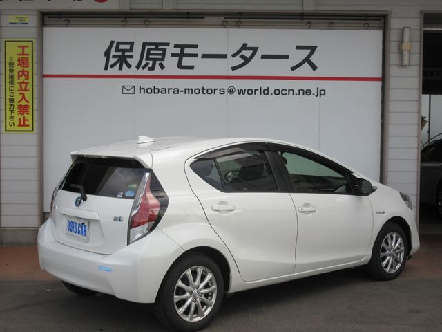 TOYOTA AQUA 2015 Image 31