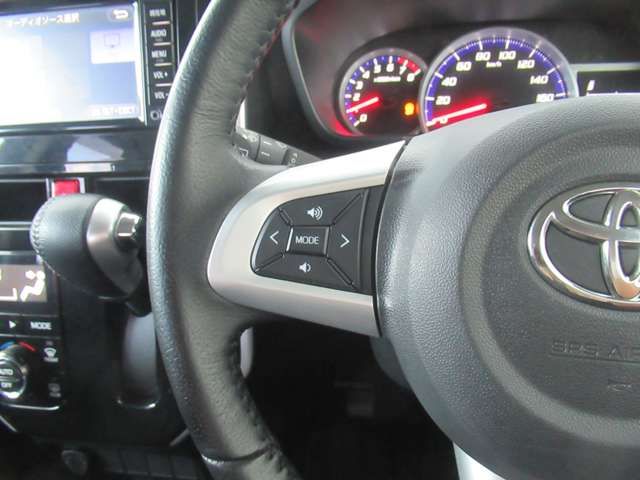 TOYOTA TANK 4WD 2017 Image 31