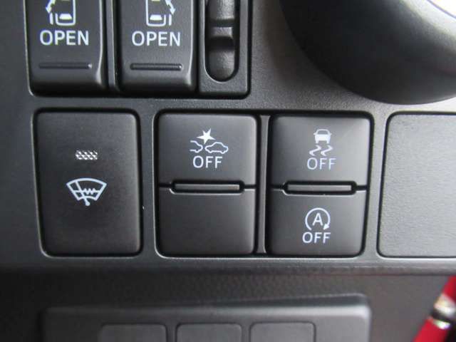 TOYOTA TANK 4WD 2017 Image 31