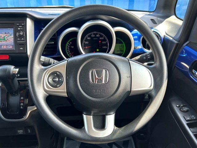 HONDA N BOX 4WD 2015 Image 31