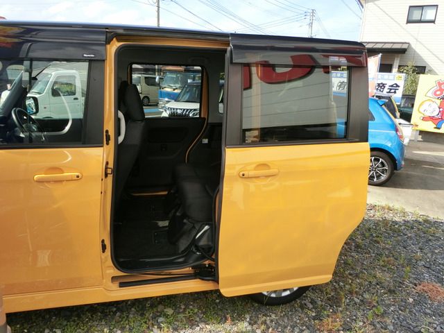 SUZUKI SPACIA CUSTOM Z 2017 Image 31