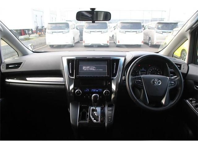 TOYOTA ALPHARD 2015 Image 31