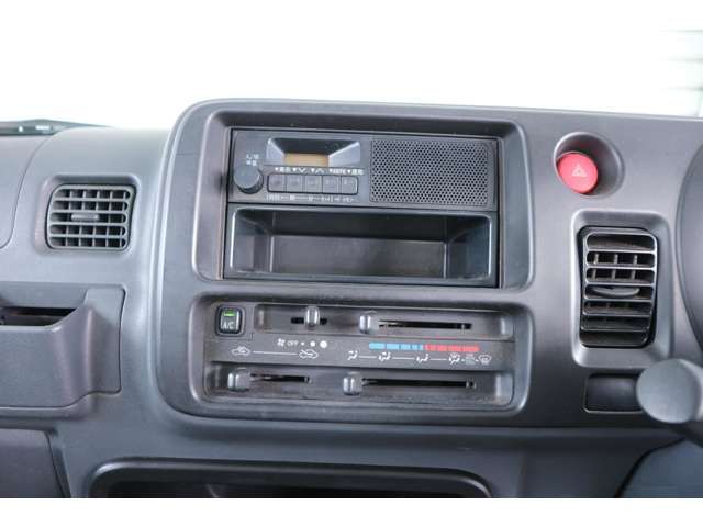 DAIHATSU HIJET TRUCK 2011 Image 31