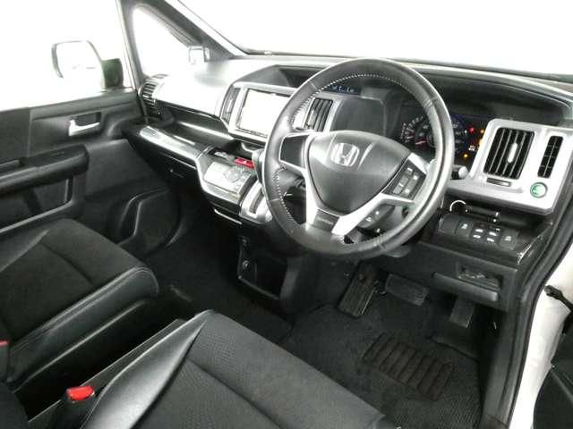 HONDA STEPWAGON SPADA 2012 Image 31