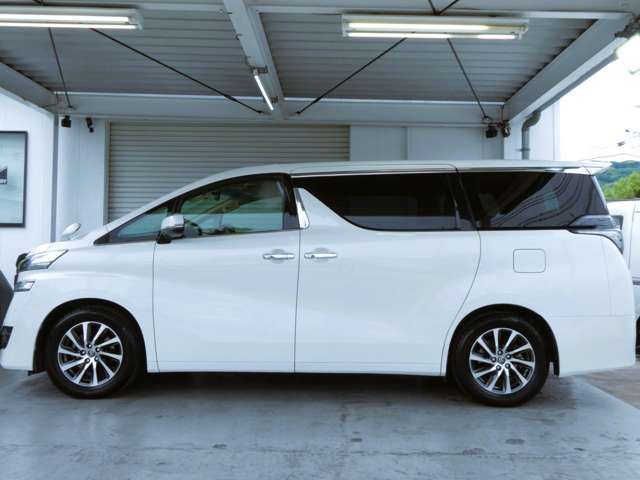TOYOTA VELLFIRE 2017 Image 31