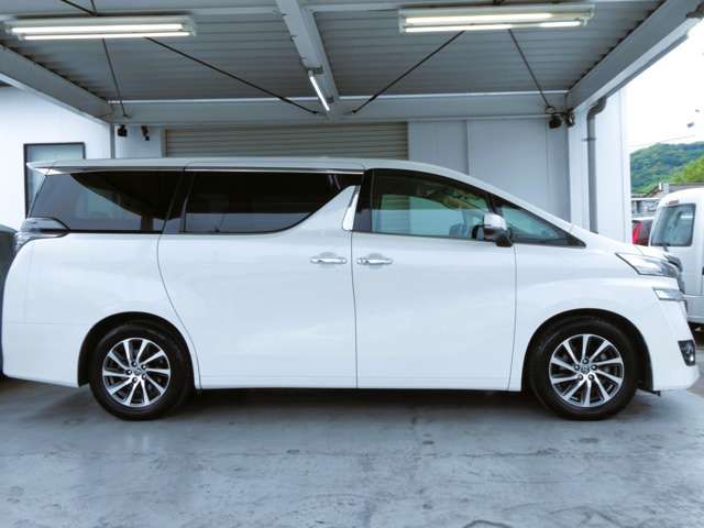 TOYOTA VELLFIRE 2017 Image 31