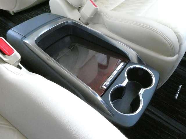 TOYOTA VELLFIRE 2017 Image 31