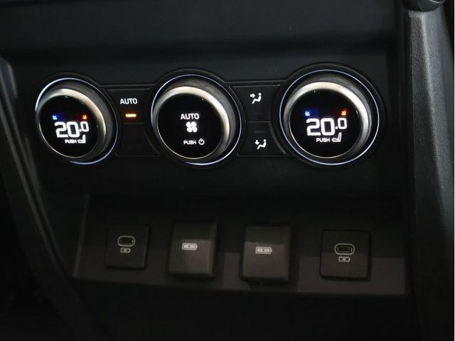 ROVER DEFENDER 2023 Image 31