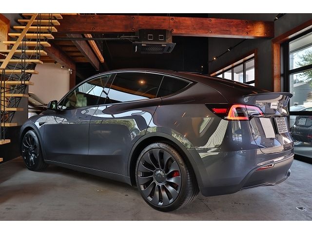 TESLA MODEL Y 2022 Image 31