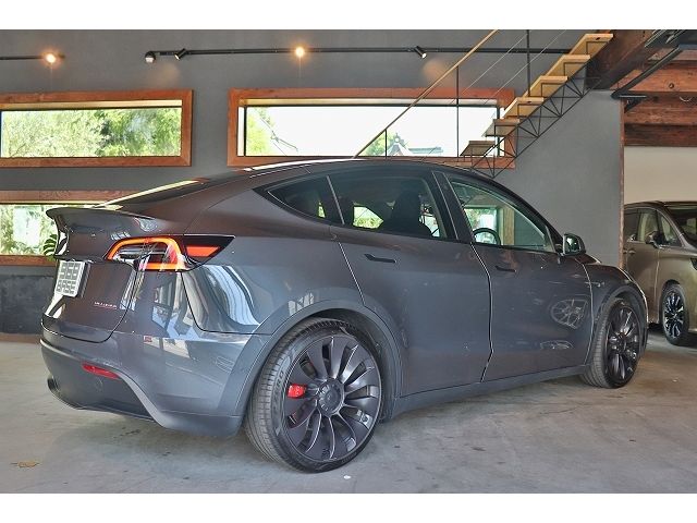 TESLA MODEL Y 2022 Image 31