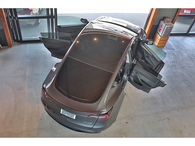 TESLA MODEL Y 2022 Image 31