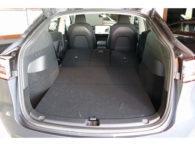 TESLA MODEL Y 2022 Image 31