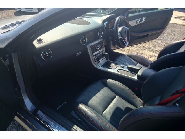 MERCEDES BENZ SLK CL 2012 Image 31