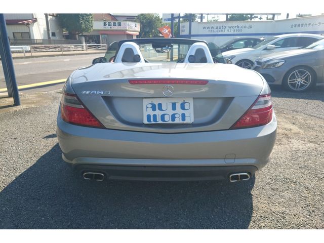 MERCEDES BENZ SLK CL 2012 Image 31