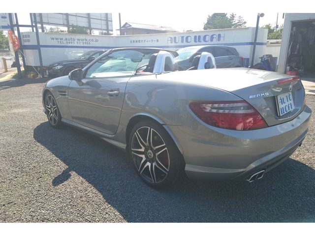 MERCEDES BENZ SLK CL 2012 Image 31