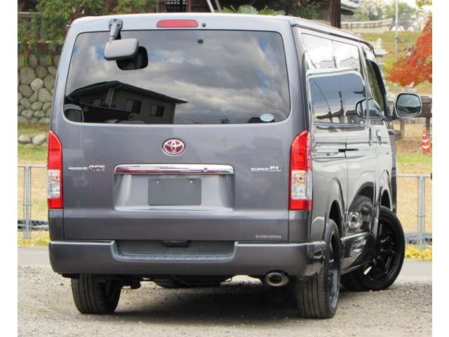 TOYOTA HIACE VAN 2WD 2010 Image 31