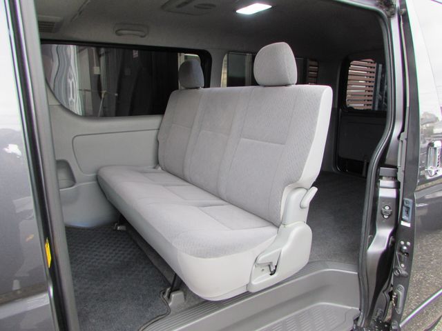 TOYOTA HIACE VAN 2WD 2010 Image 31