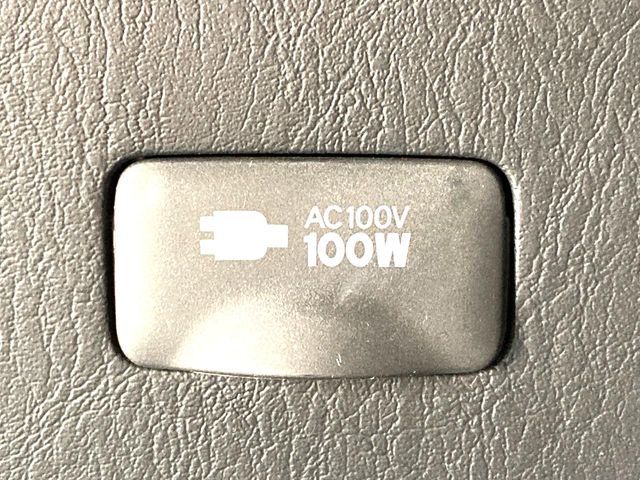 TOYOTA HIACE VAN 2WD 2019 Image 31