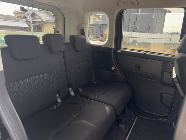 TOYOTA TANK 2020 Image 31